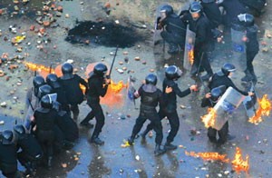 В Египте в результате демонстраций погибли около 30 человек - ảnh 1